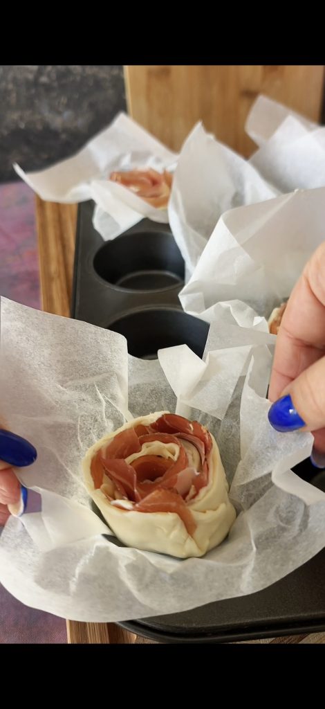 Colocamos nas formas de muffin