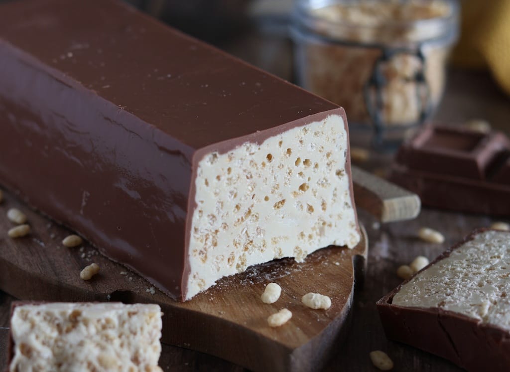 Torrone de chocolate com arroz tufado