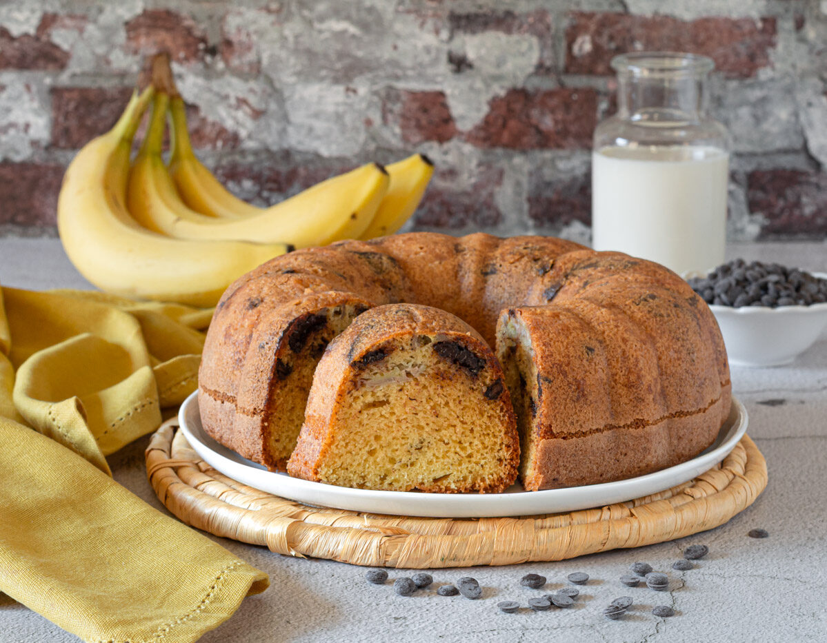 Bolo de banana e chocolate
