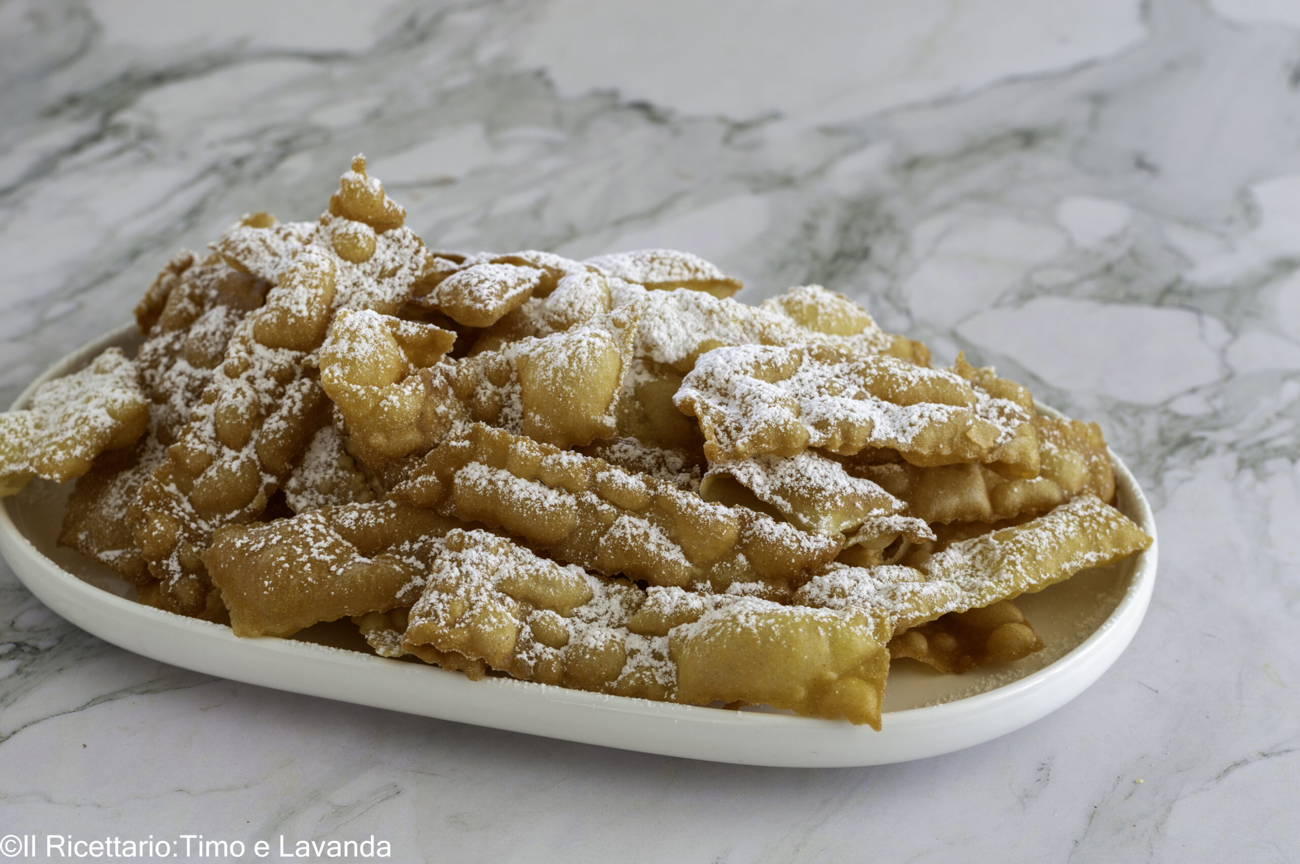 Chiacchiere sem glúten com farinhas naturais