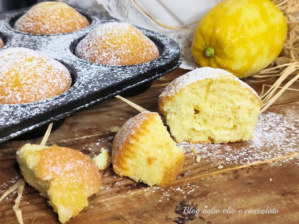 muffins de iogurte de limão macios