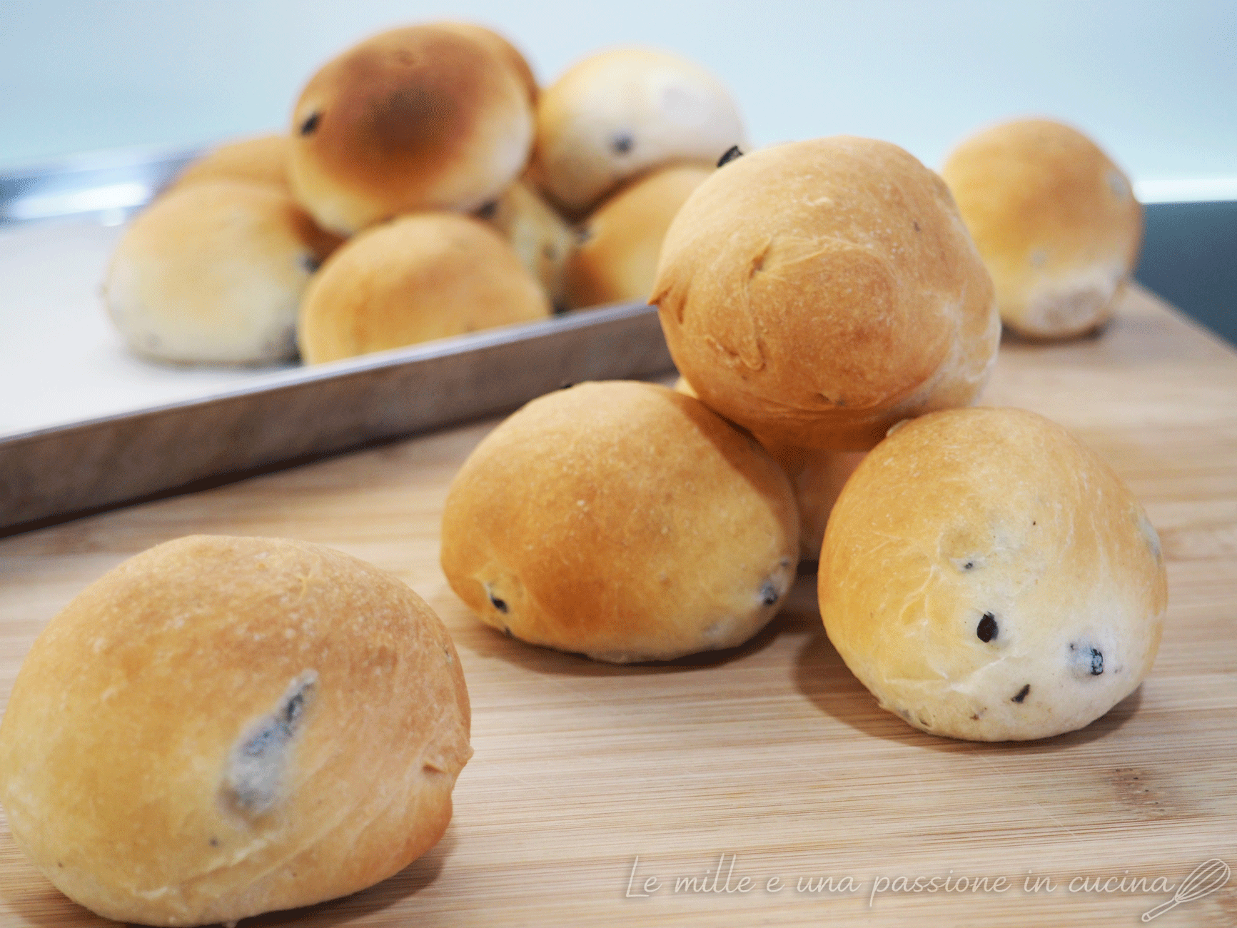 Pães de manteiga salgados macios (com a máquina de pão)