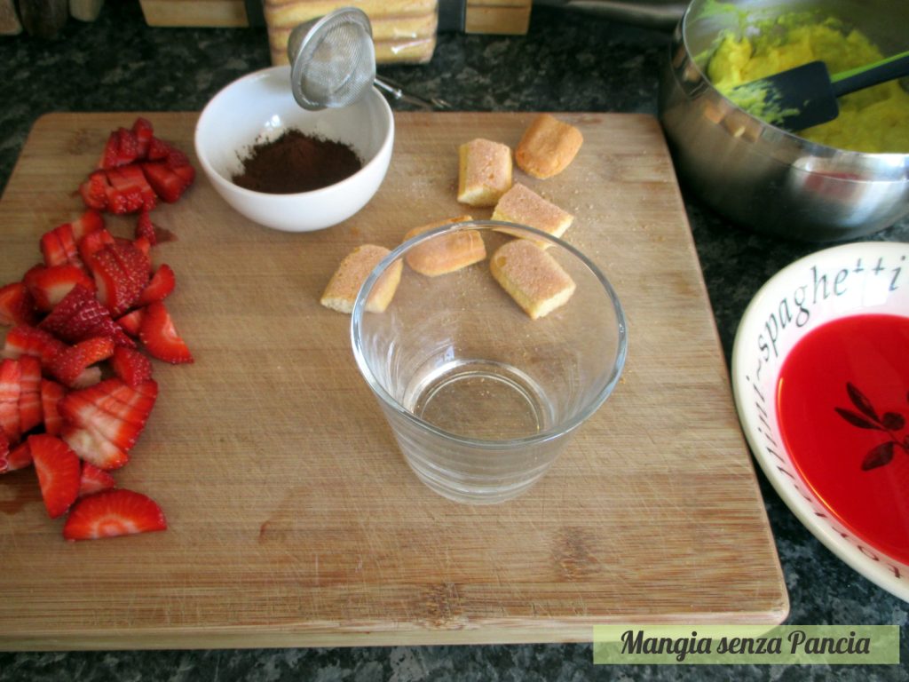 Zuppa inglesa biscoitos champagne e frutas, Mangia senza Pancia