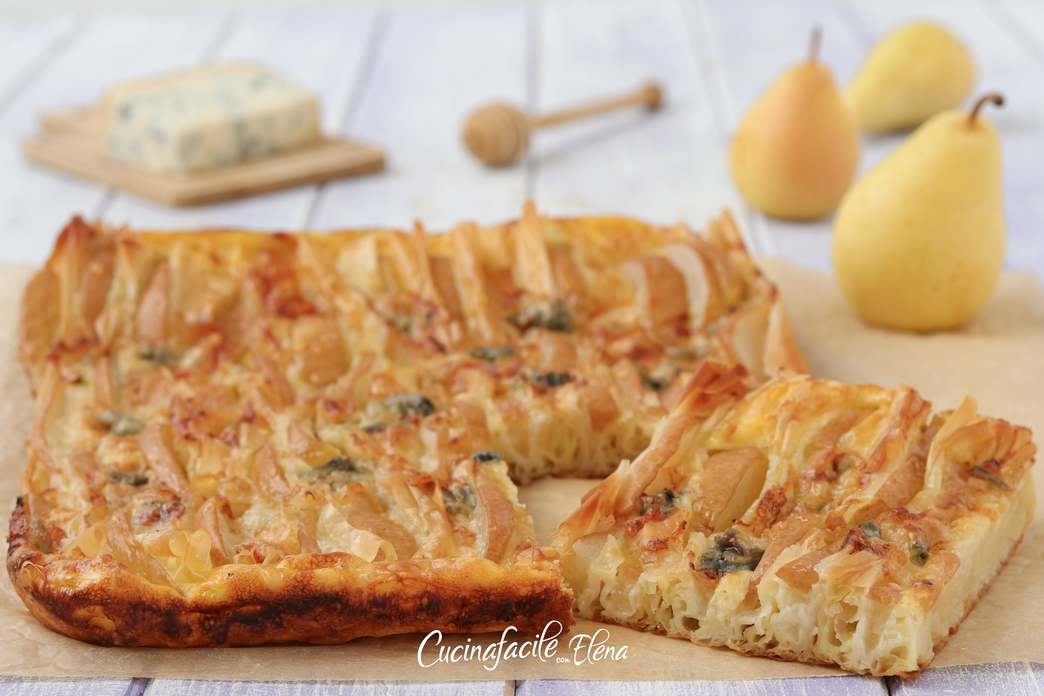 Torta fillo peras e gorgonzola