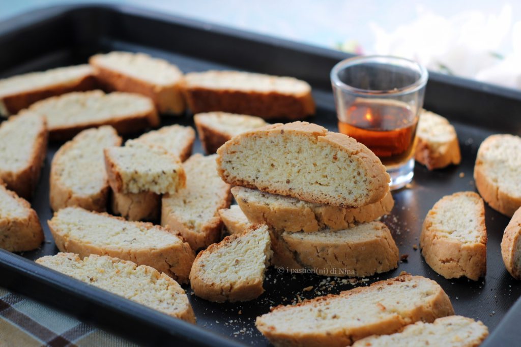 Biscoitos macios de anis i pasticcini di Nina