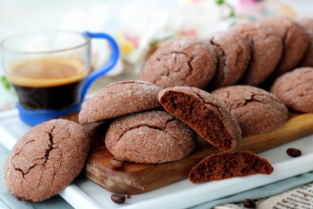 Biscoitos macios de café fáceis e rápidos - receita i pasticcini di Nina