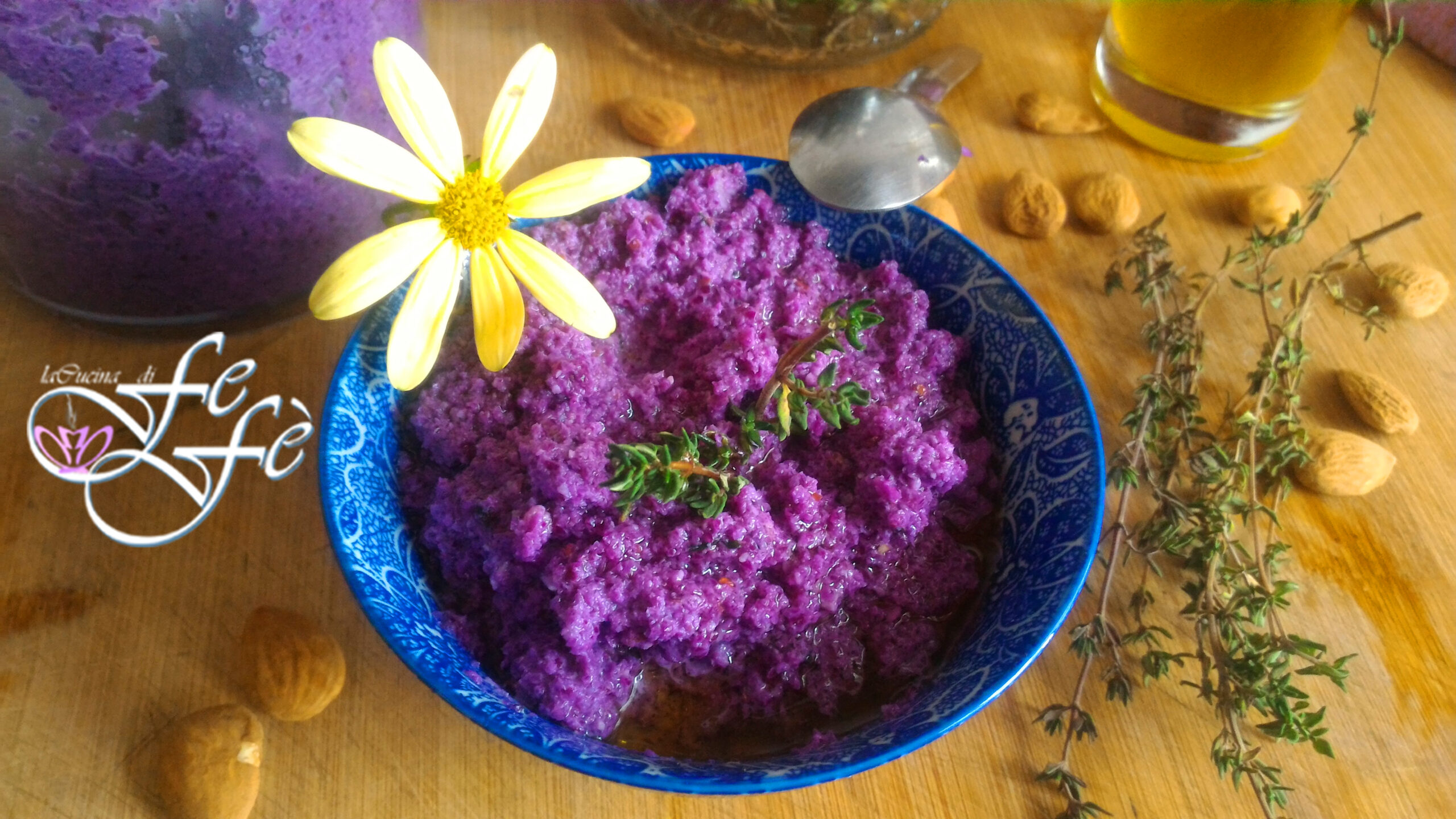 PESTO DE REPOLHO ROXO E TOMILHO
