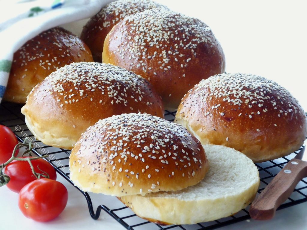 Receita de burger buns — pães para hambúrguer super macios i pasticcini di Nina