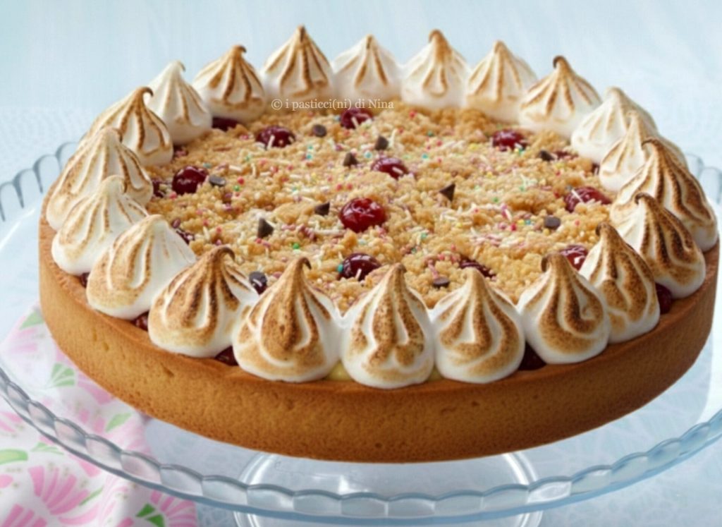 torta 'zuppa inglese' napolitana com merengue italiano, cerejas em calda e creme de confeiteiro