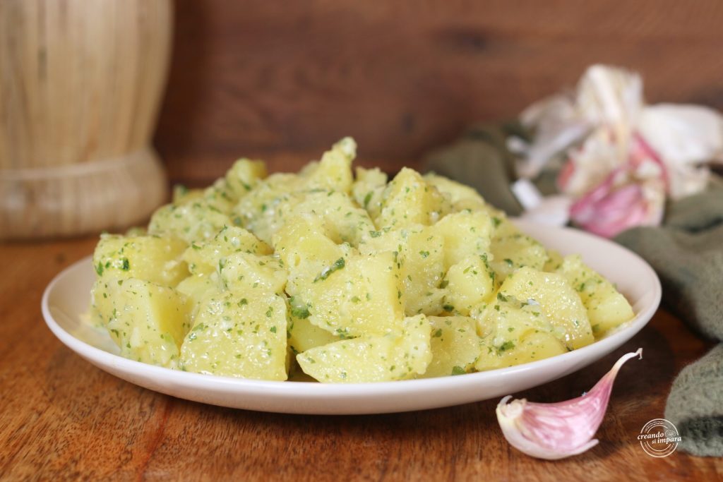 batatas manteiga e alho