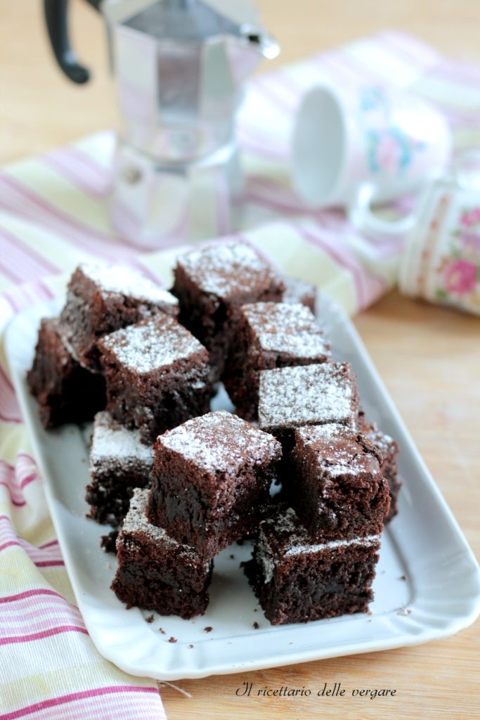 brownies-chocolate-em-quadradinhos