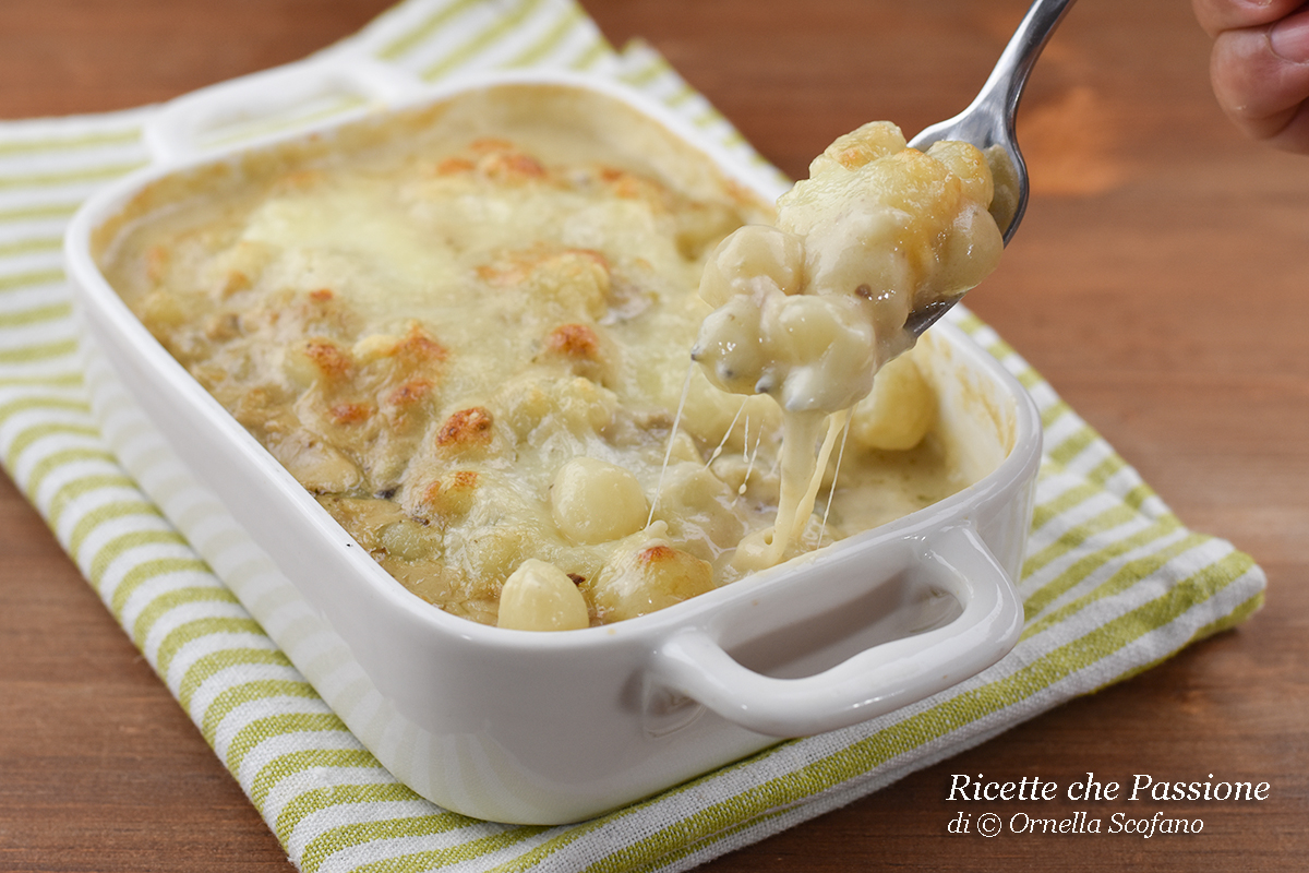 Gnocchi aos 4 queijos gratinados no forno