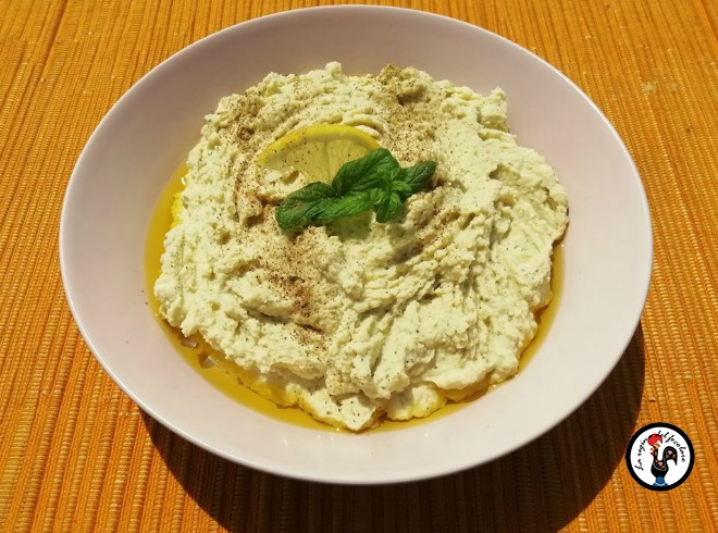 Hummus do Oriente Médio de favas