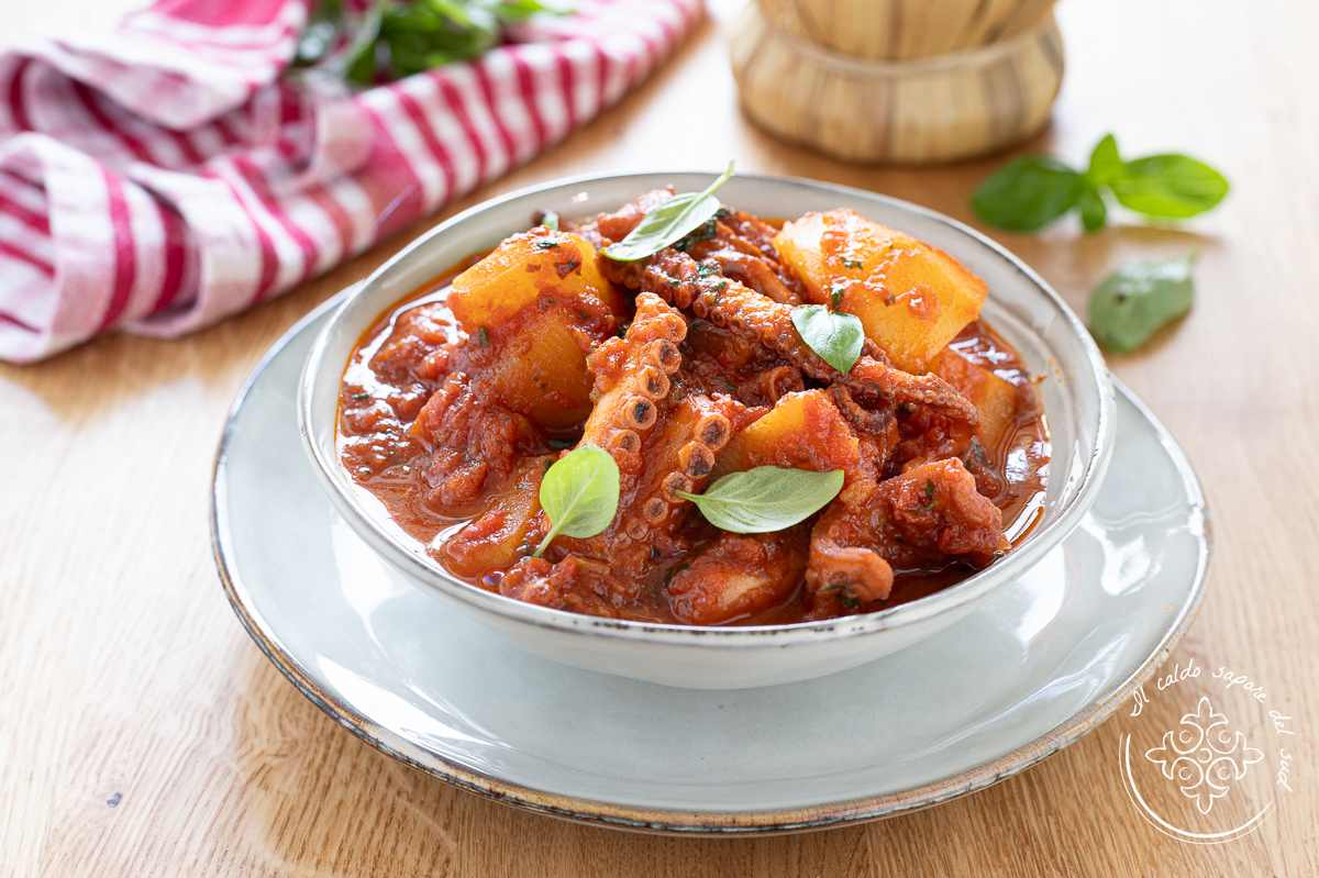 Moscardinhos ao molho com batatas