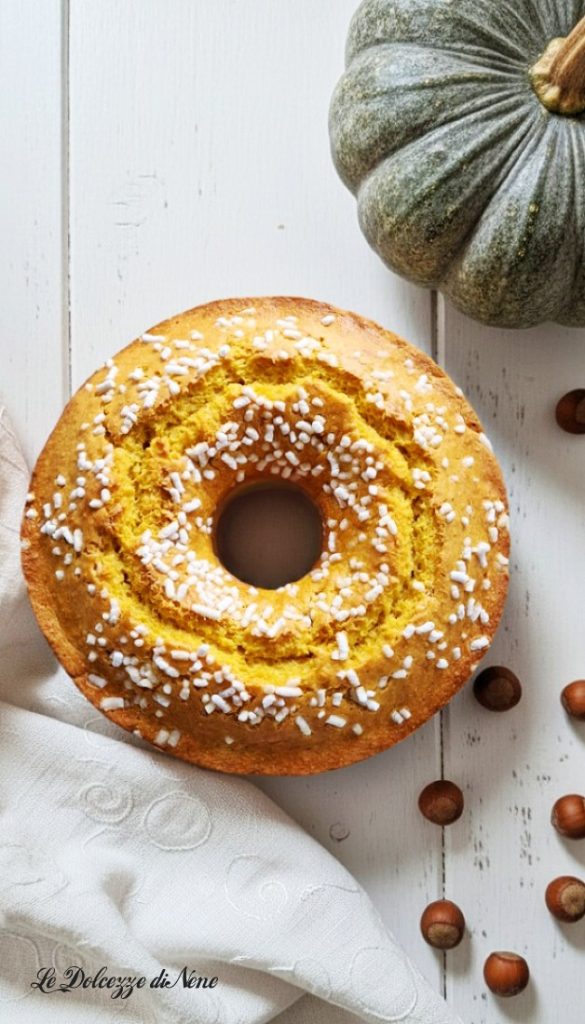 bolo de abóbora e avelãs