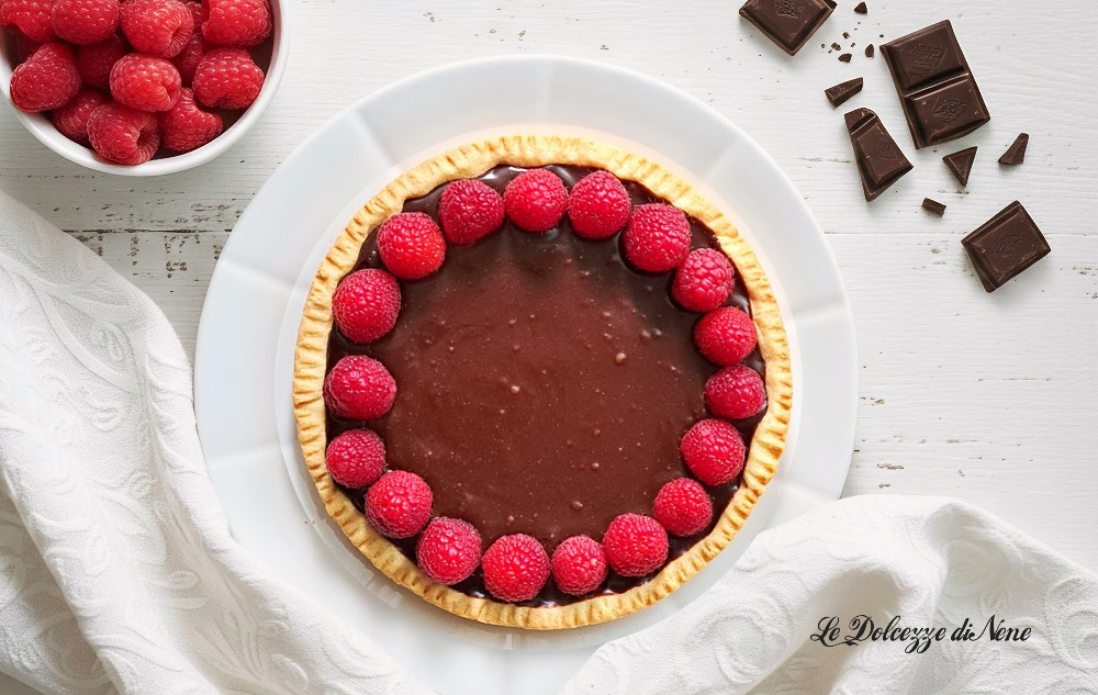 TORTA DE CHOCOLATE E FRAMBOESAS