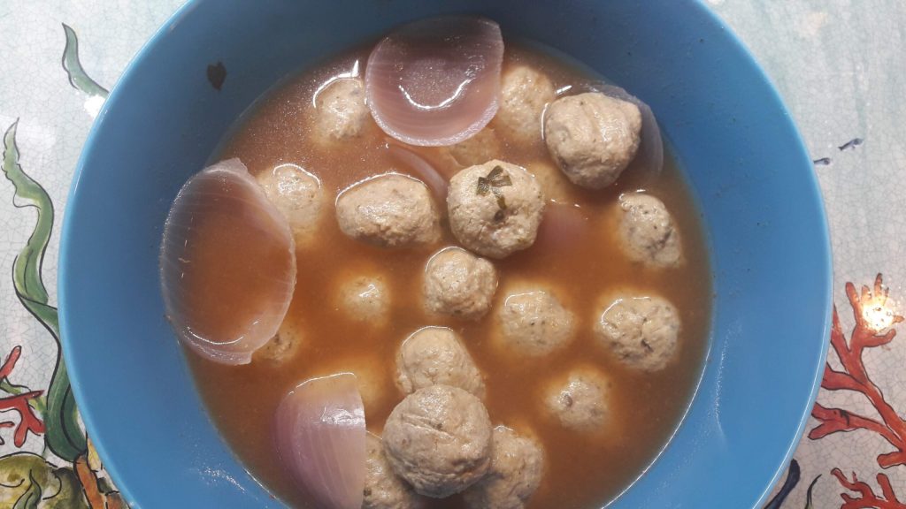 Almôndegas pequenas