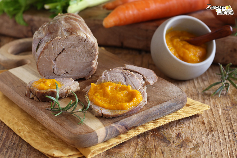 Assado de vitela com molho de legumes