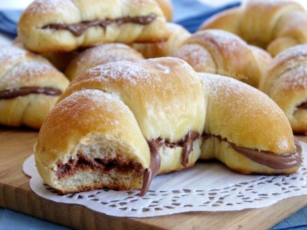 croissants de massa brioche sem manteiga - receita i pasticcini di Nina