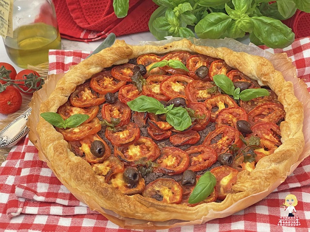 Torta SALGADA com Tomates