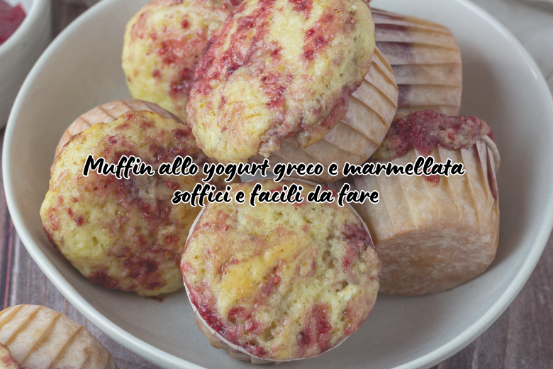 Muffins com iogurte grego e geleia: macios e fáceis de fazer