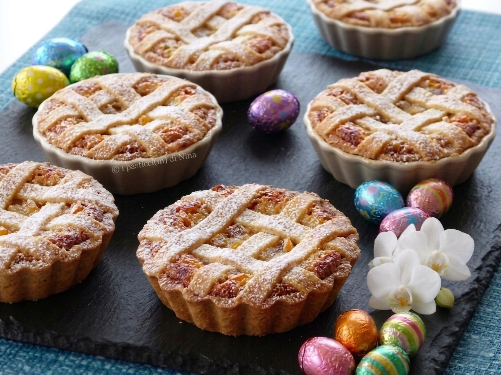 PASTIERINHAS NAPOLITANAS