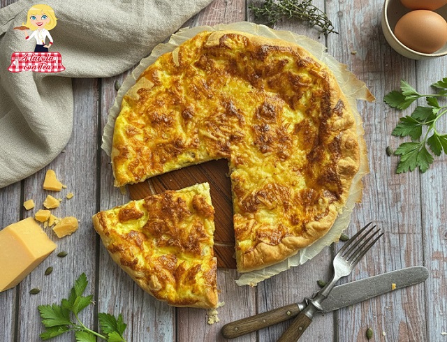 QUICHE AOS 4 QUEIJOS