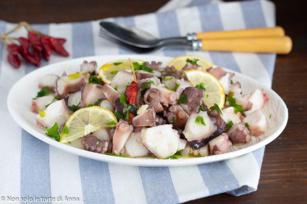 Salada de polvo ao estilo pugliese