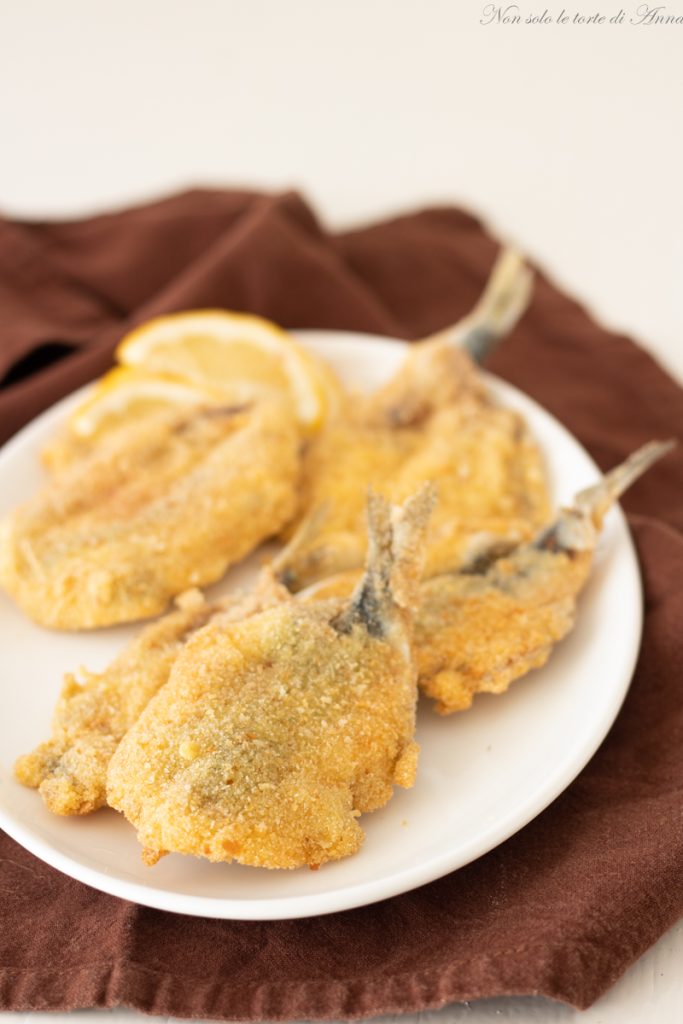 sardinhas empanadas fritas