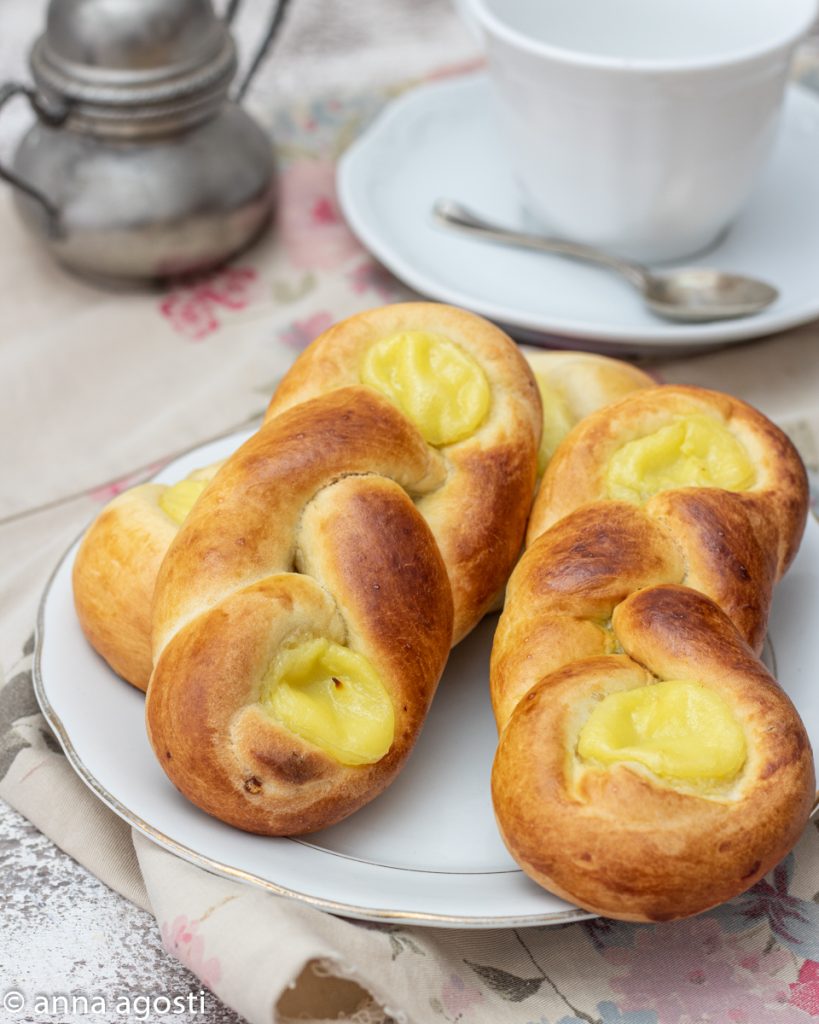 Trancinhas Brioche com Creme