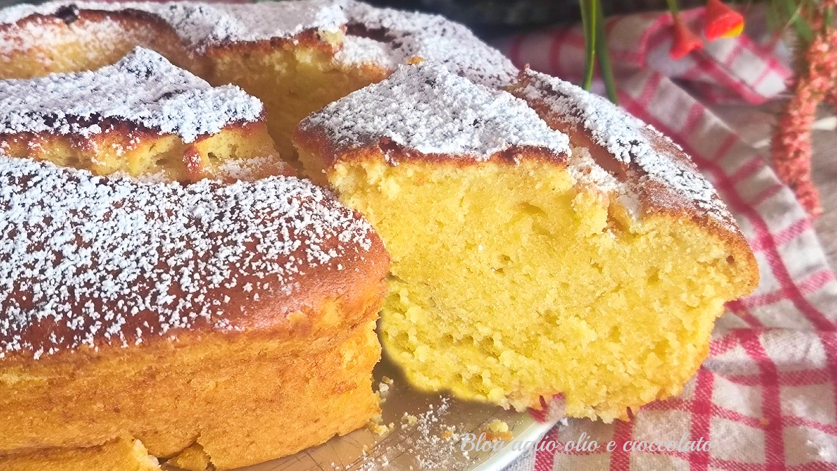 Bolo de limão com ricota, super fofinho, alto e perfumado