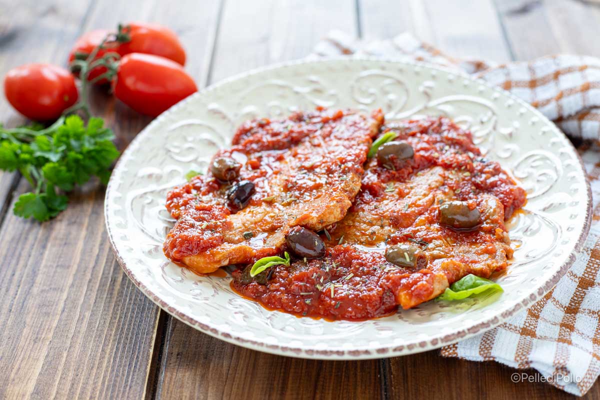 Coppa de porco ao molho de tomate