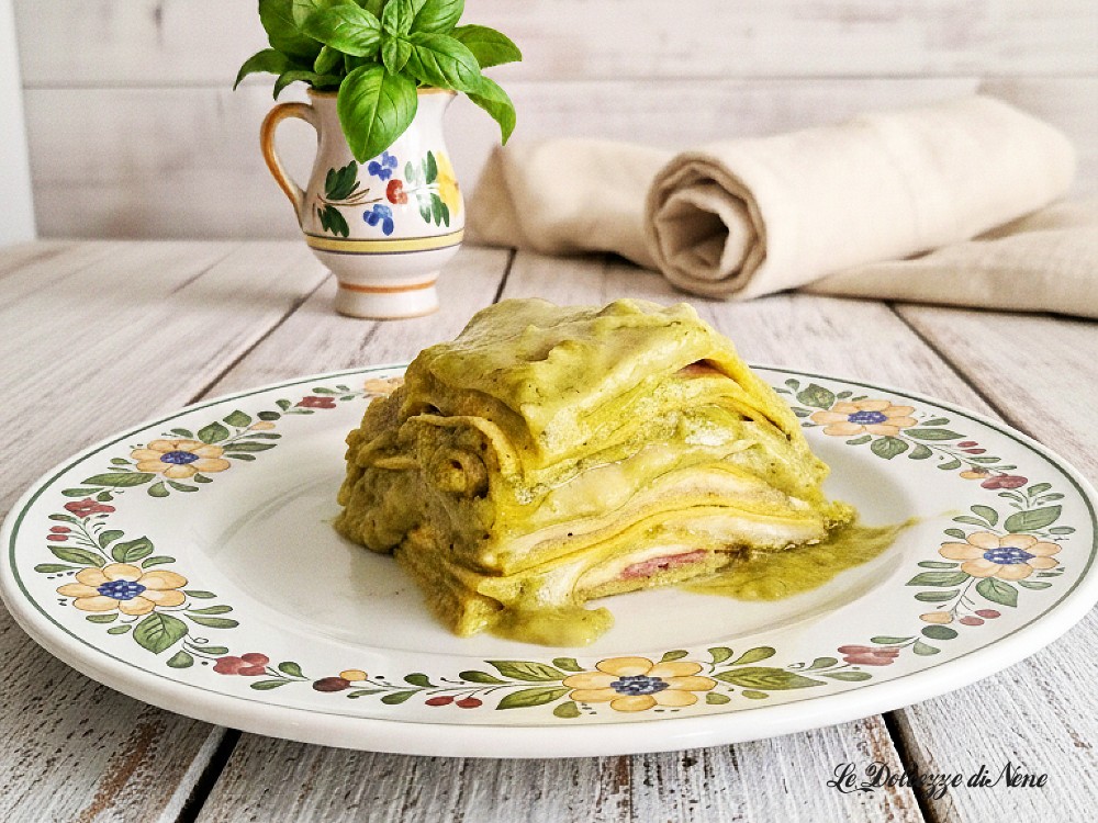 LASANHA AO PESTO COM PRESUNTO E QUEIJO