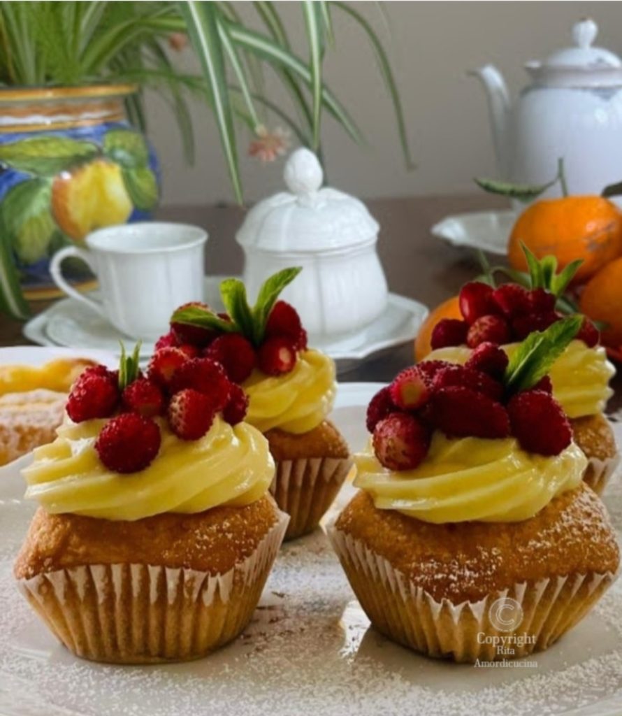 Muffin com Creme de Limão e Fragoline