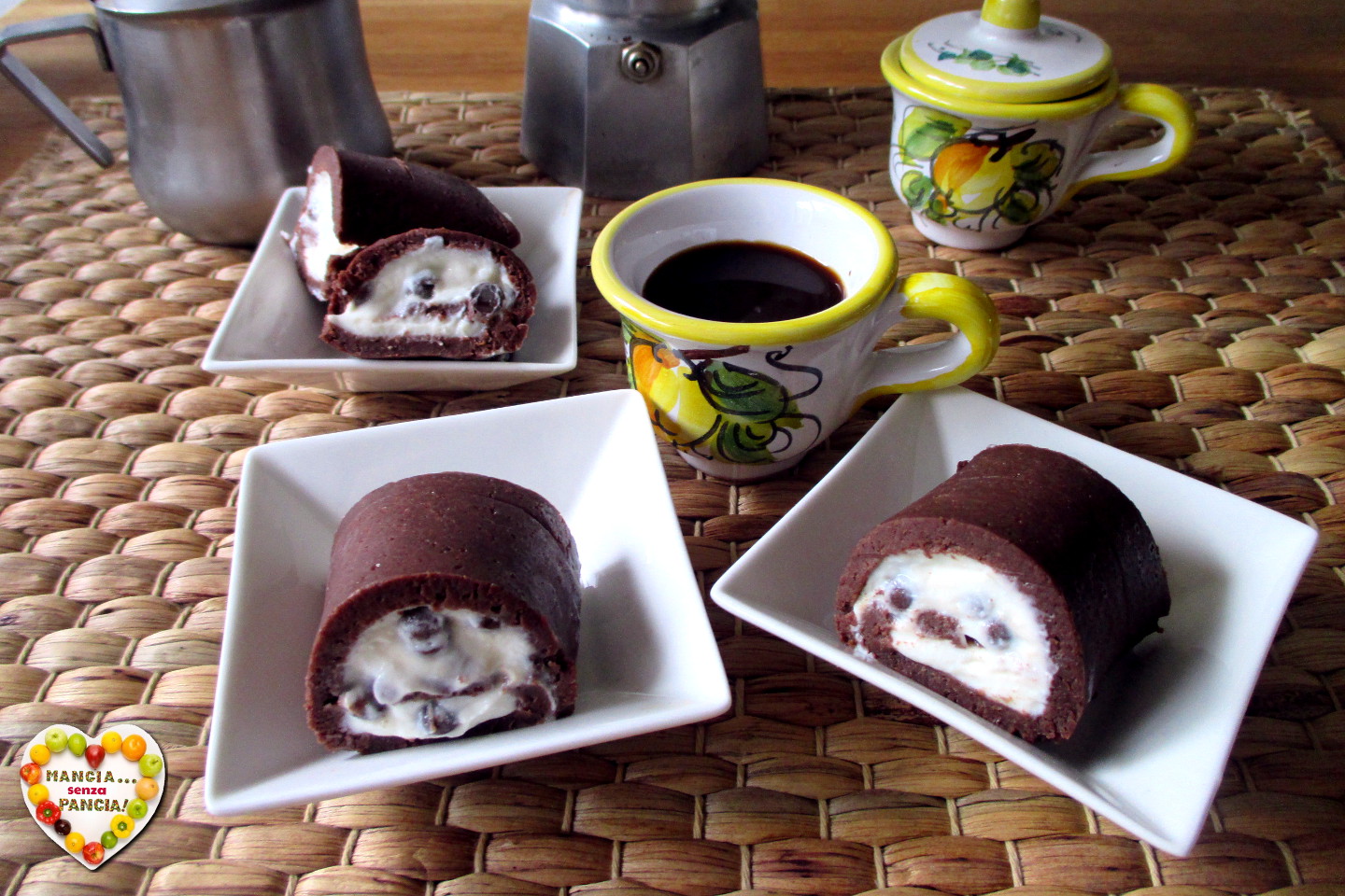 Rolo de pavesini de cacau