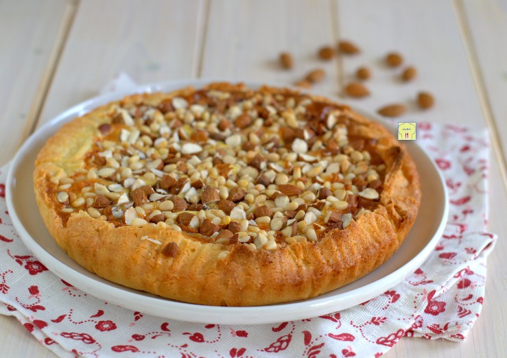 Torta de mascarpone e amêndoas