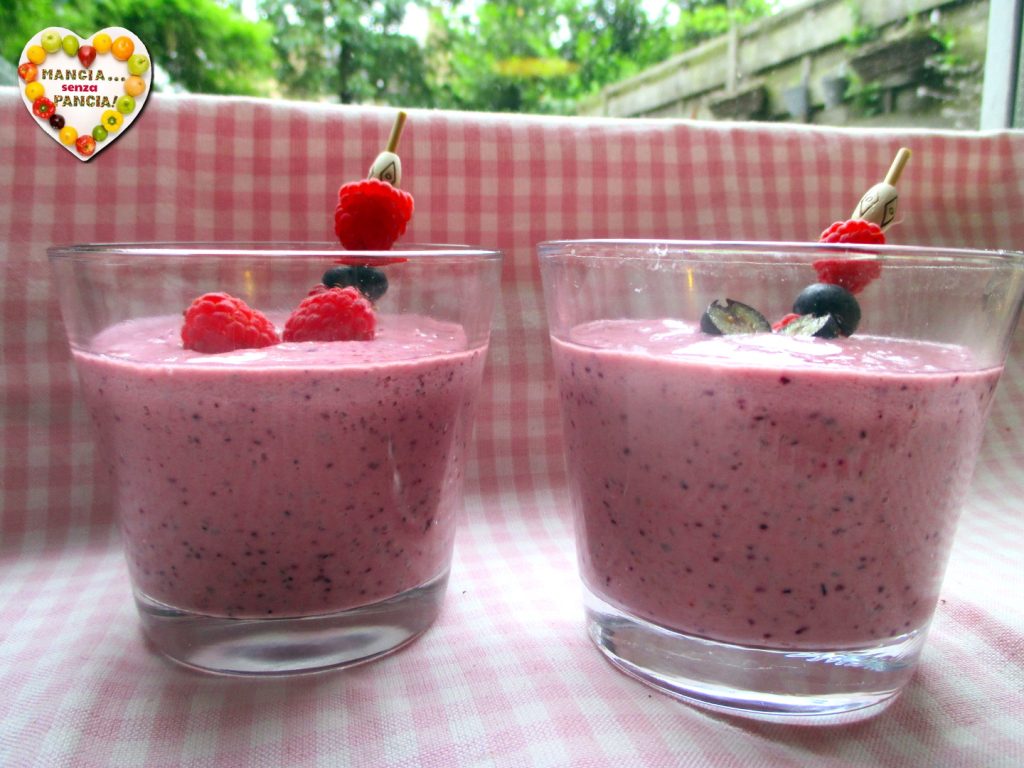 Smoothie de mirtilo, framboesa e sementes de chia, Mangia senza Pancia