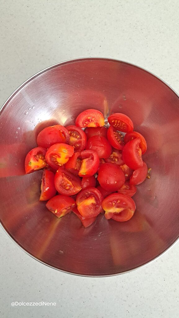 Gegratineerde kerstomaten in heteluchtfriteuse