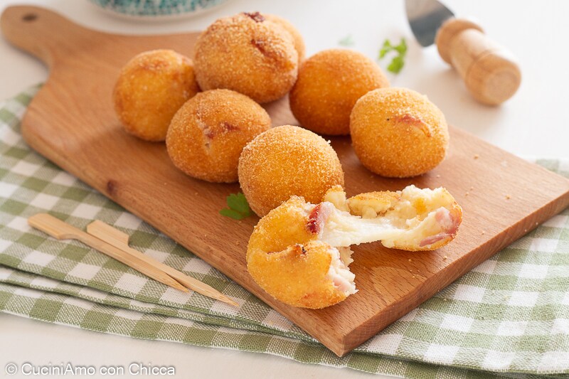 Aardappelballetjes met spek