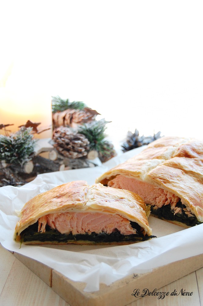 Zalmfilet in bladerdeeg met spinazie