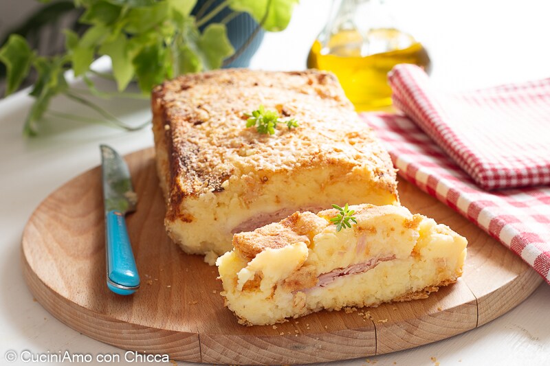 Gegratineerde aardappelschotel