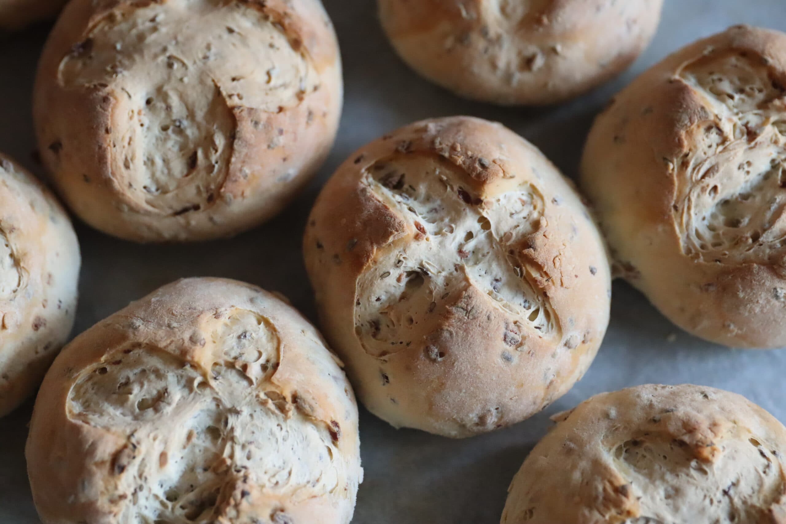 Koude kruimeltaart met kokos, ricotta en mascarpone zonder bakken