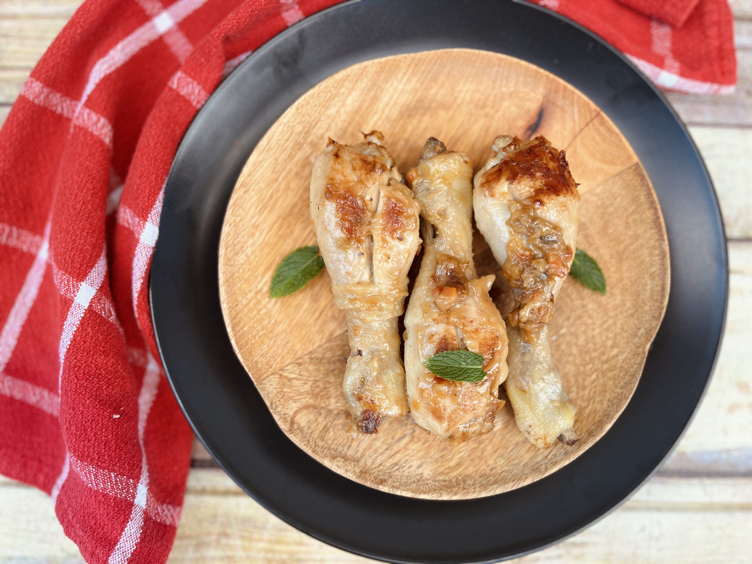 Kipdrumsticks in witte wijn