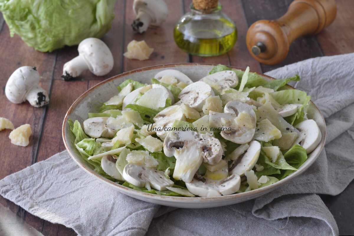 Salade met champignons en Parmezaan