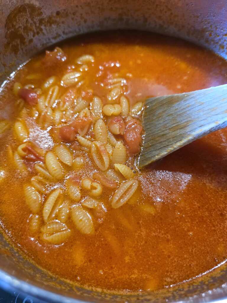 Sardijnse gnocchetti met mosselen en tomaat