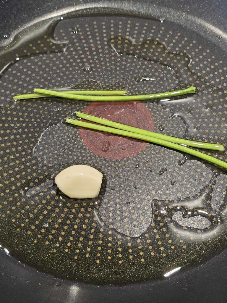 Spaghetti met mosselen en courgettebloemen