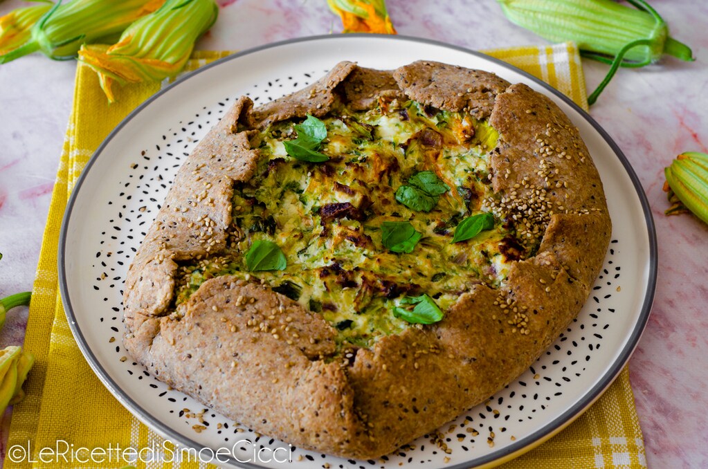 Volkoren Galette met Pompoenbloemen en Courgettes