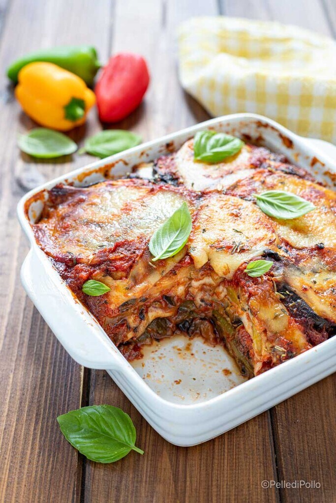 parmigiana van aubergines en paprika's