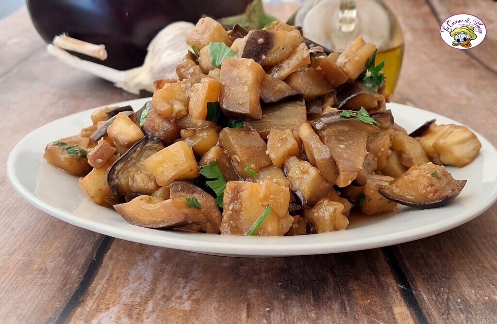 Aubergines in de pan