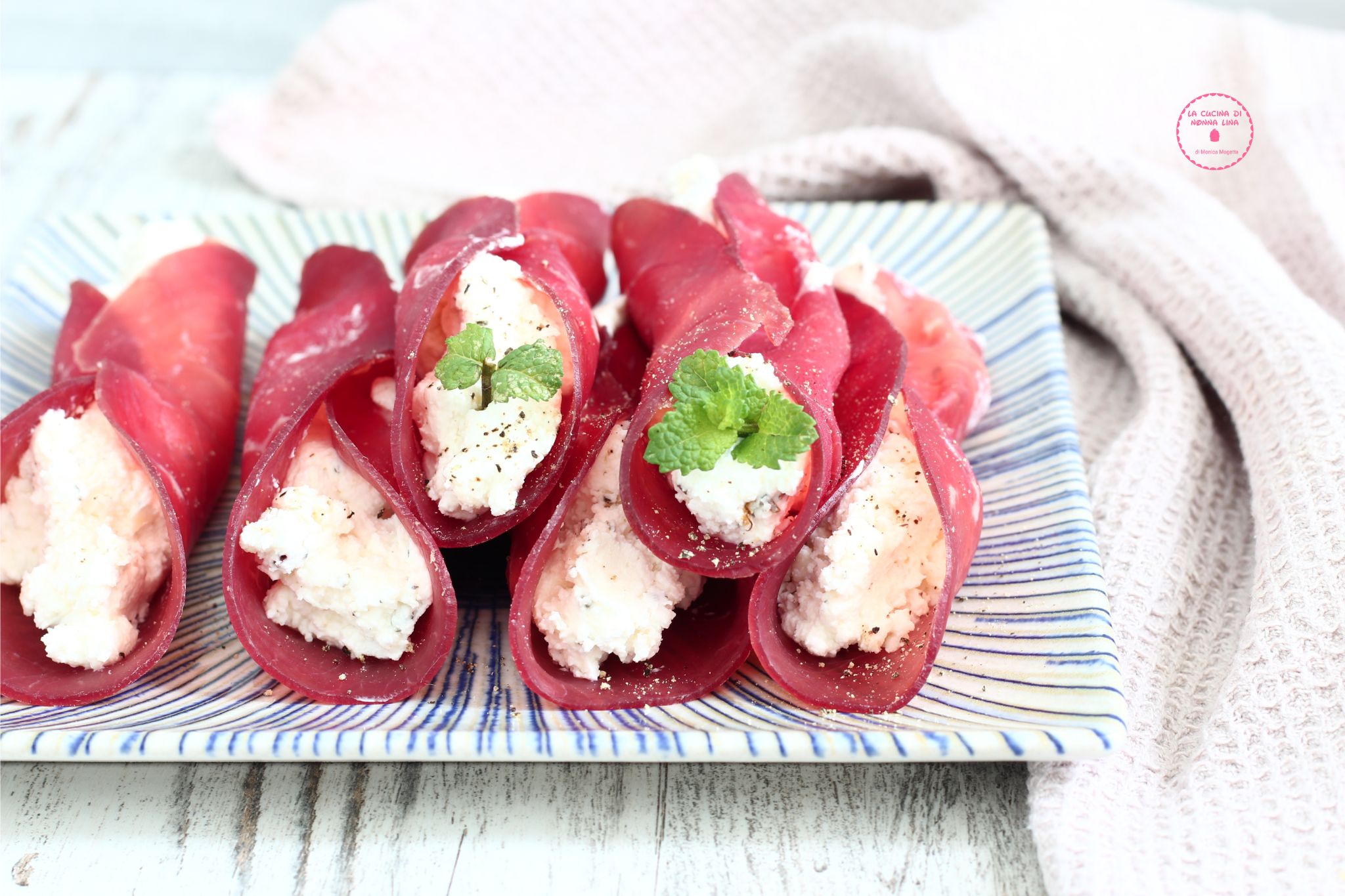 Gevulde bresaola cannoli